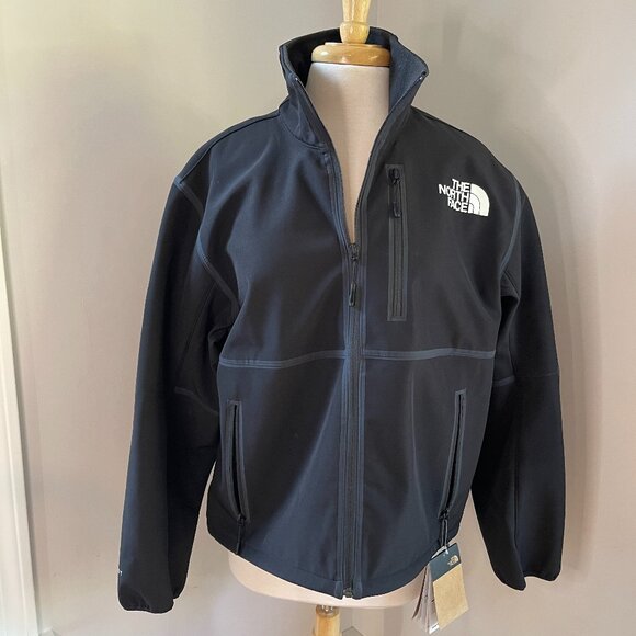 NWT The North Face Denali Women’s Jacket Black NWT Size L